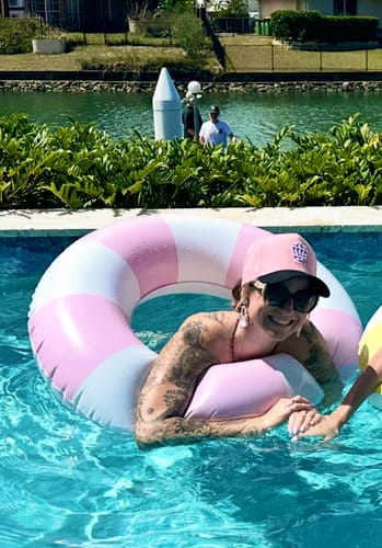 Customer photo review of [LIMITED EDITION] PINK PANTHA A-FRAME LVCO SNAPBACK (Pre order)