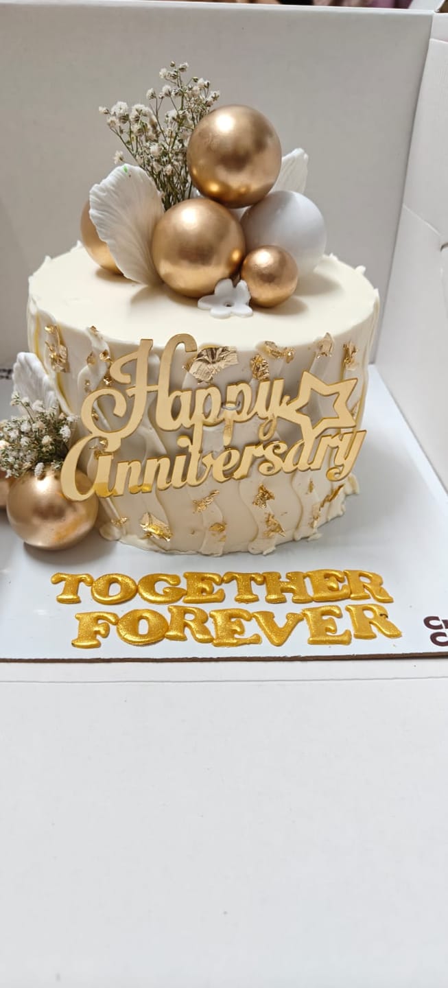 Customer photo review of Customized Flower Cake