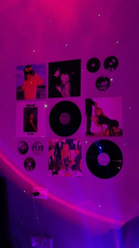 Customer photo review of MUSIC CD DECOR SET - ALTERNATIVE