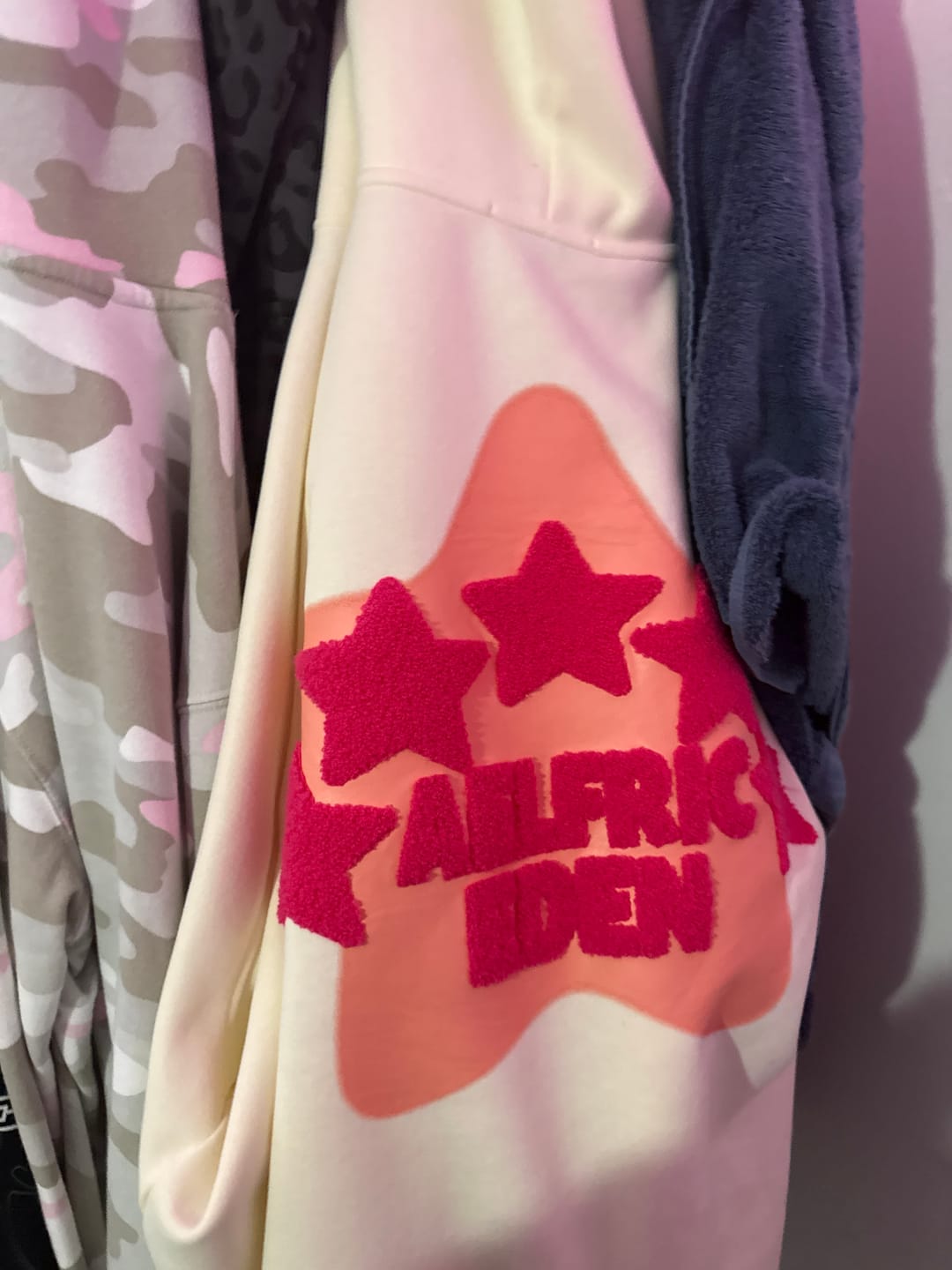 Customer photo review of Aelfric Eden Vintage Embroidery Eden Star V303 Hoodie