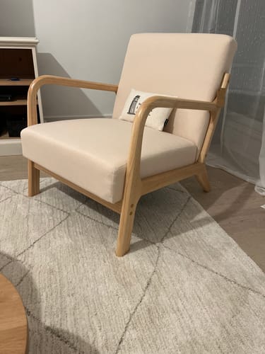 Customer photo review of OHAMA - Fauteuil de salon en bois massif et tissu beige
