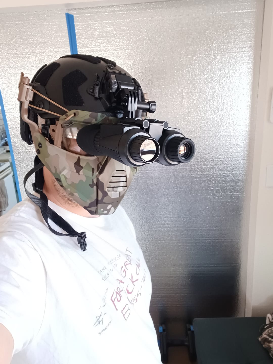Customer photo review of Tactical Multidimentional Split Type Mask And Goggles