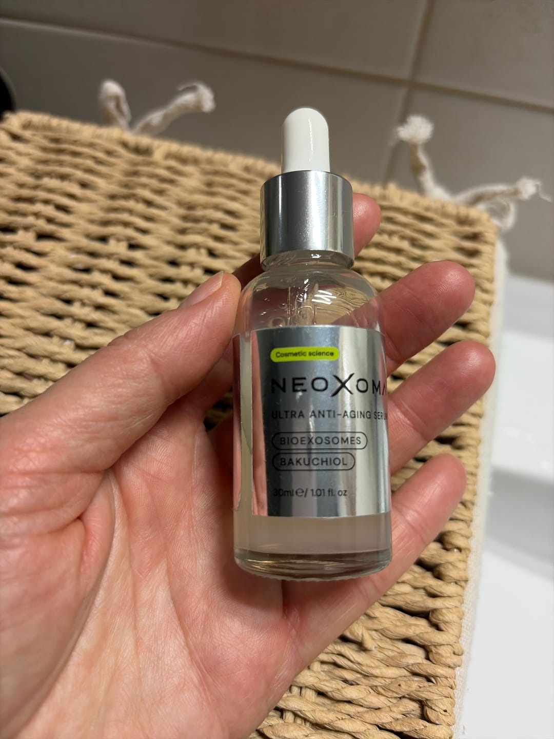 Customer photo review of Sérum de Exosomas Ultra Rejuvenecedor con Bioexosomas de Bakuchiol