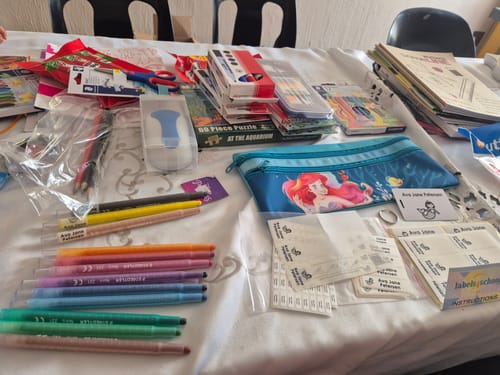 Customer photo review of Jumbo Stationery Pack