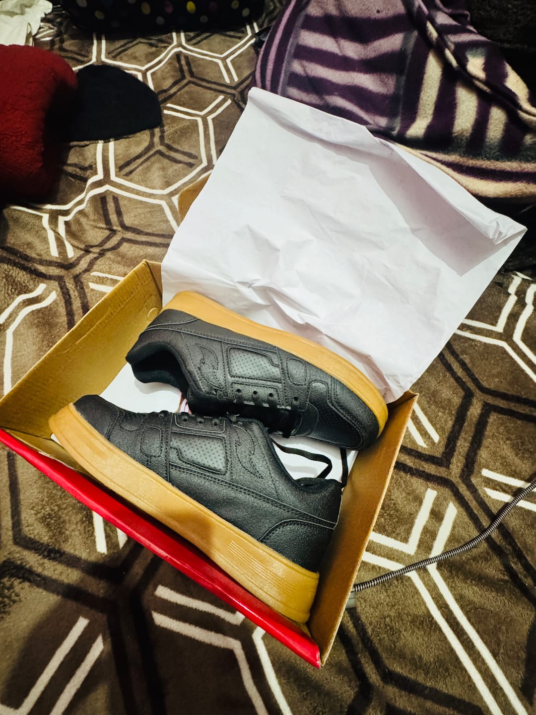 Customer photo review of ASTRID Rock Black