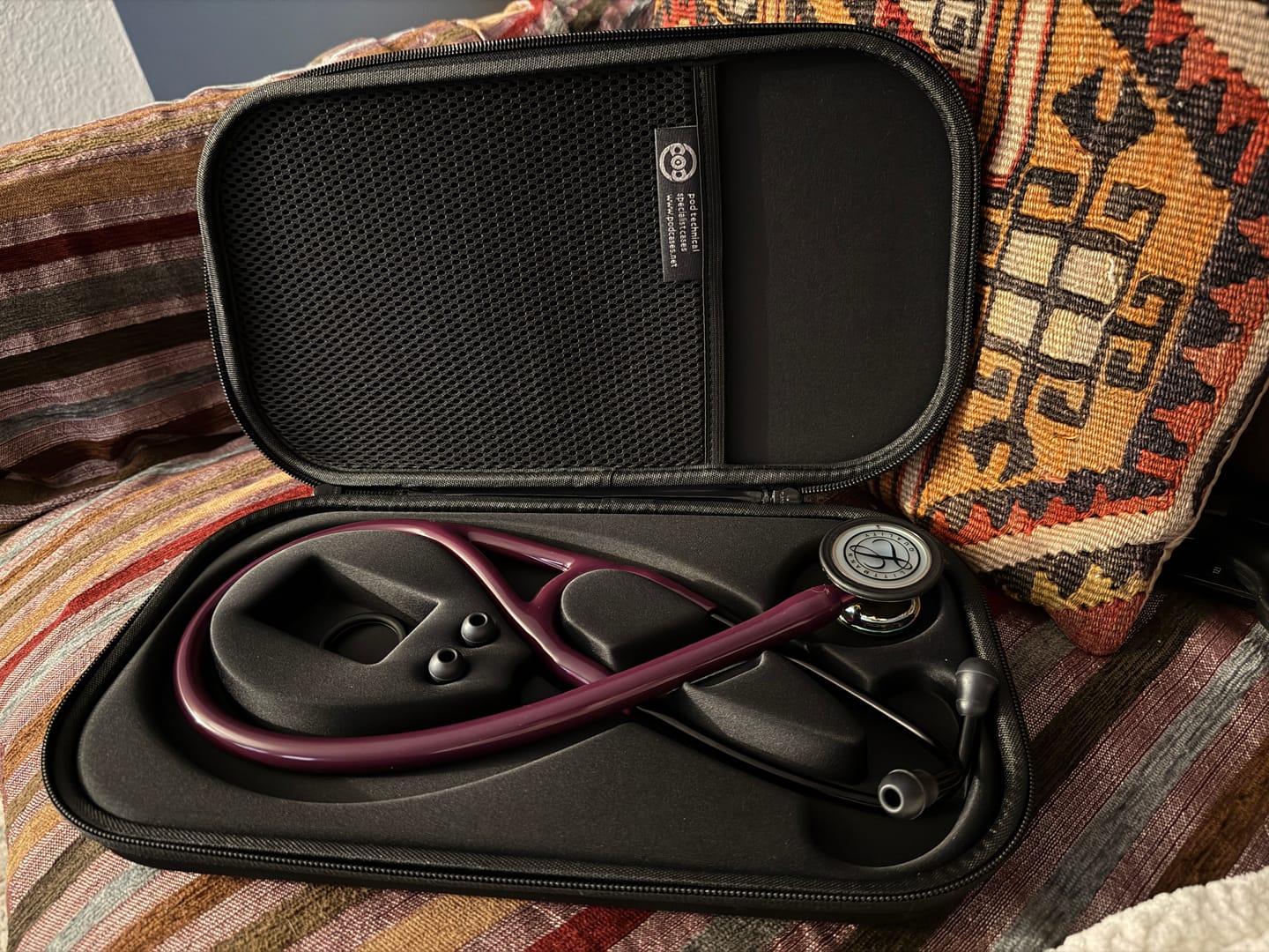 Customer photo review of Pod Technical Cardiopod II Stethoscope Case for all Littmann Stethoscopes - All Black