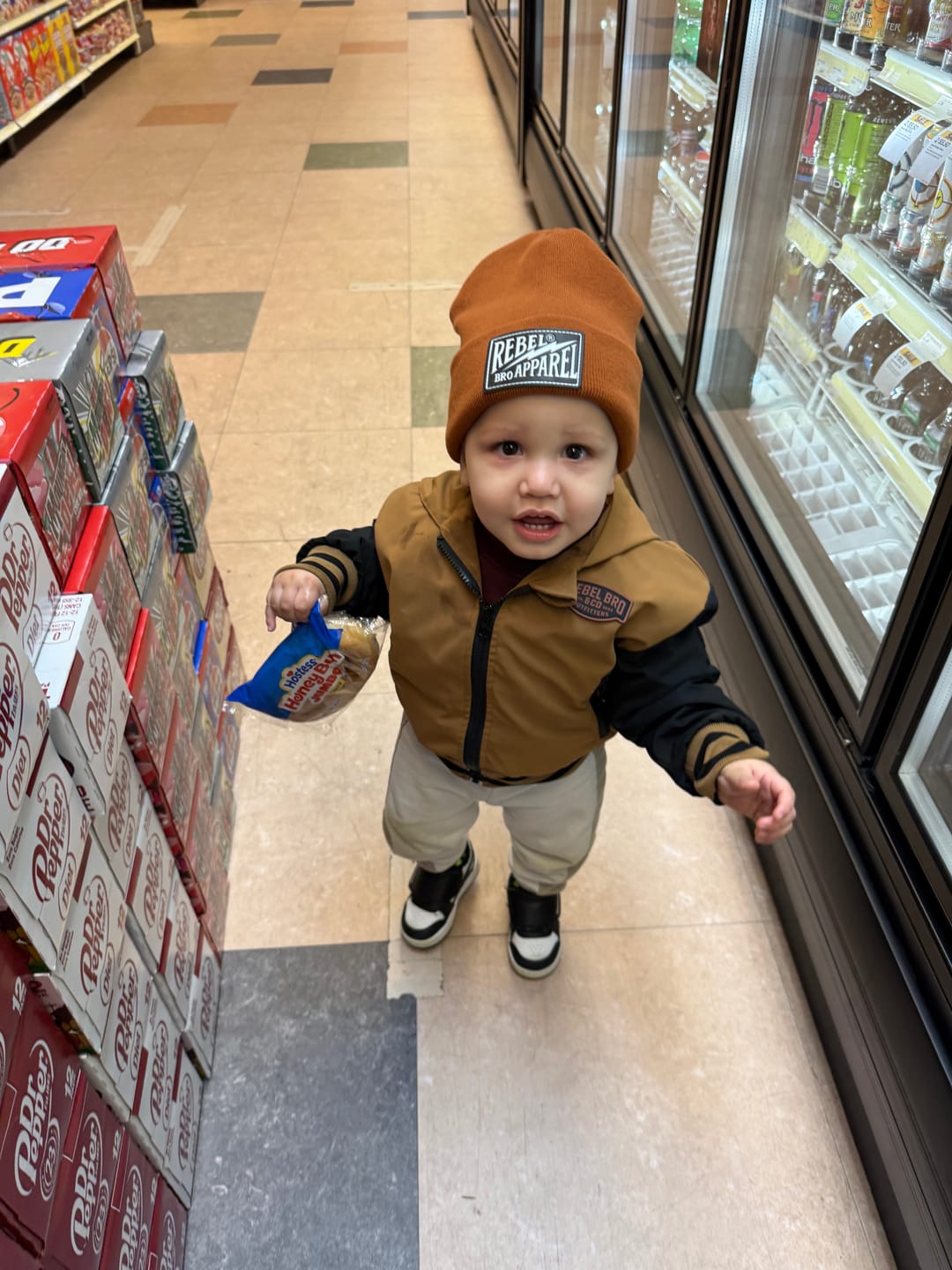 Customer photo review of Beanie in Rust