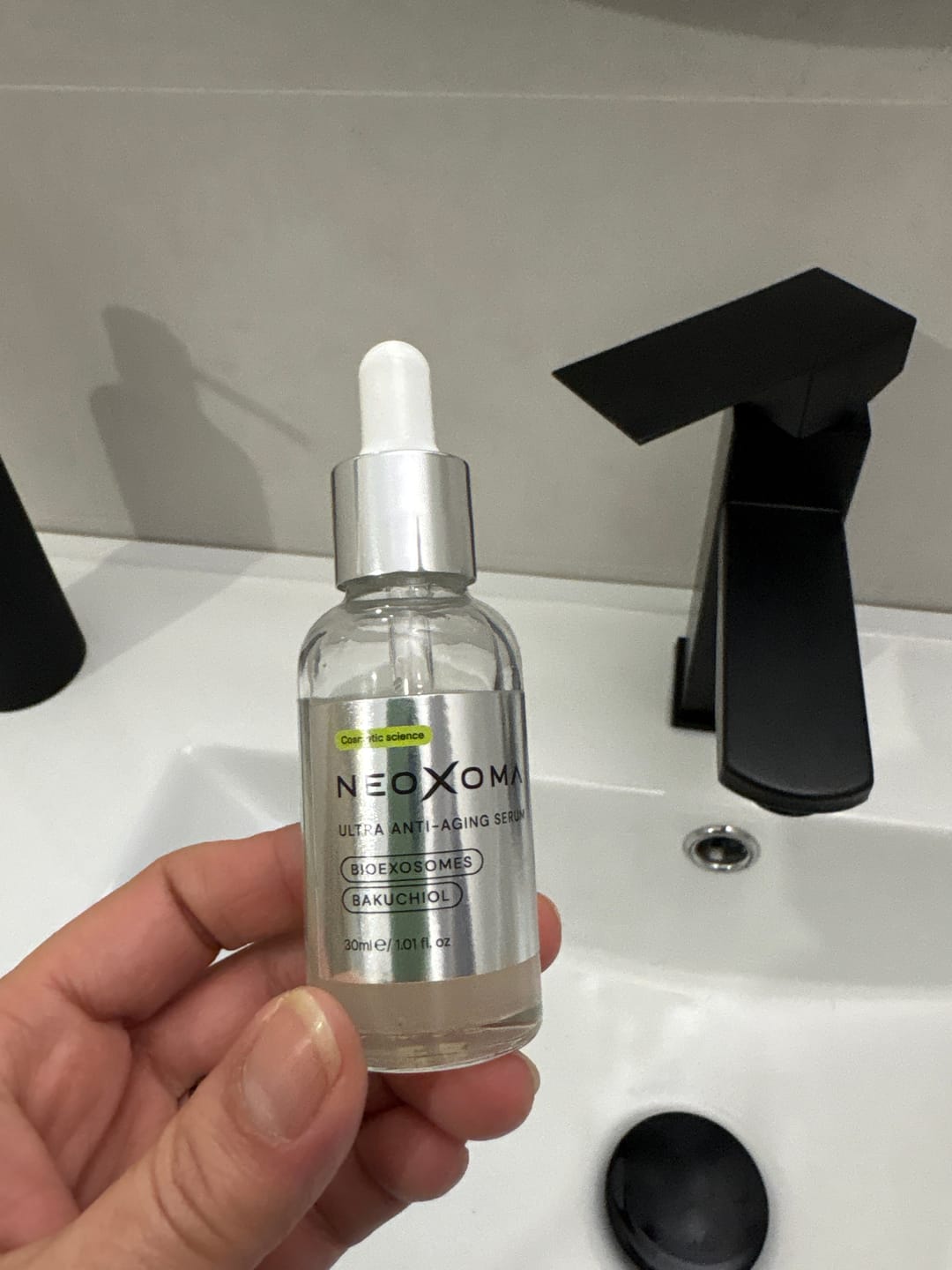 Customer photo review of Sérum de Exosomas Ultra Rejuvenecedor con Bioexosomas de Bakuchiol