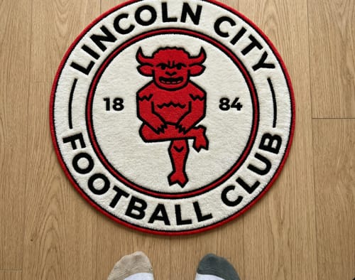 Customer photo review of Lincoln City FC Logo Rug