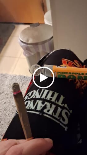 Customer video review of THCA PINEAPPLE EXPRESS DONUTS