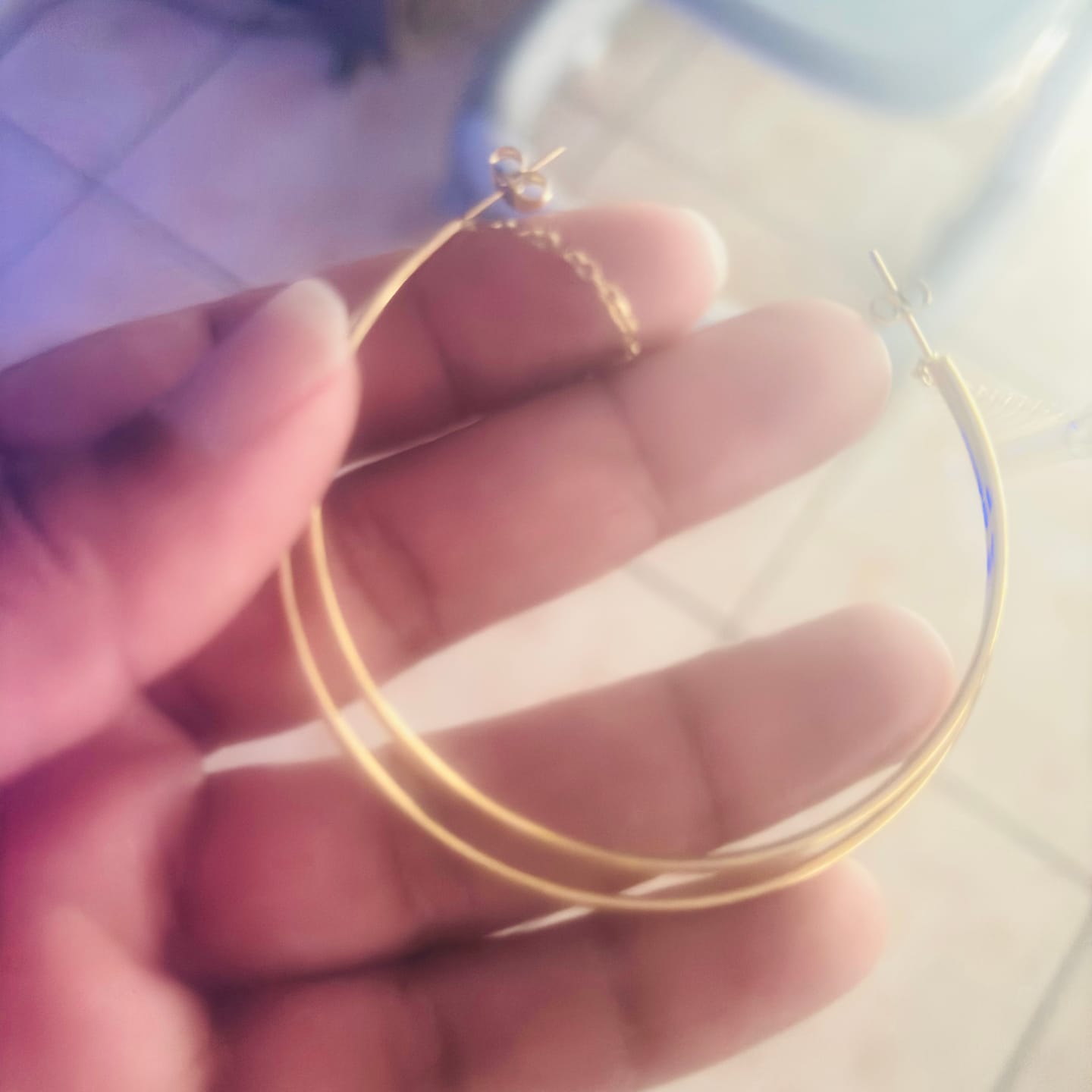 Customer photo review of Gold Era Drop Hoops