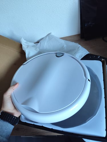 Customer photo review of HOME BUDDY –  3 in 1 Saugroboter mit Wischfunktion