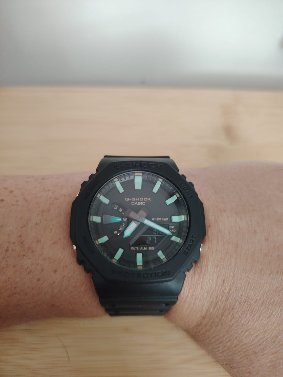 Customer photo review of Reloj Casio G-Shock "Casioak" GA-2100RC-1A Carbon Core
