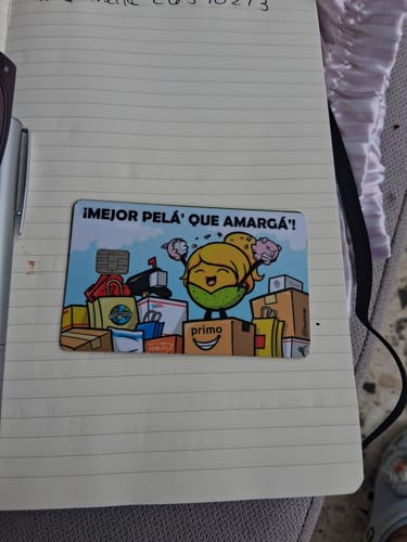 Customer photo review of (Damas) Mejor Pelá' que Amargá' - Sticker para Tarjeta de Crédito