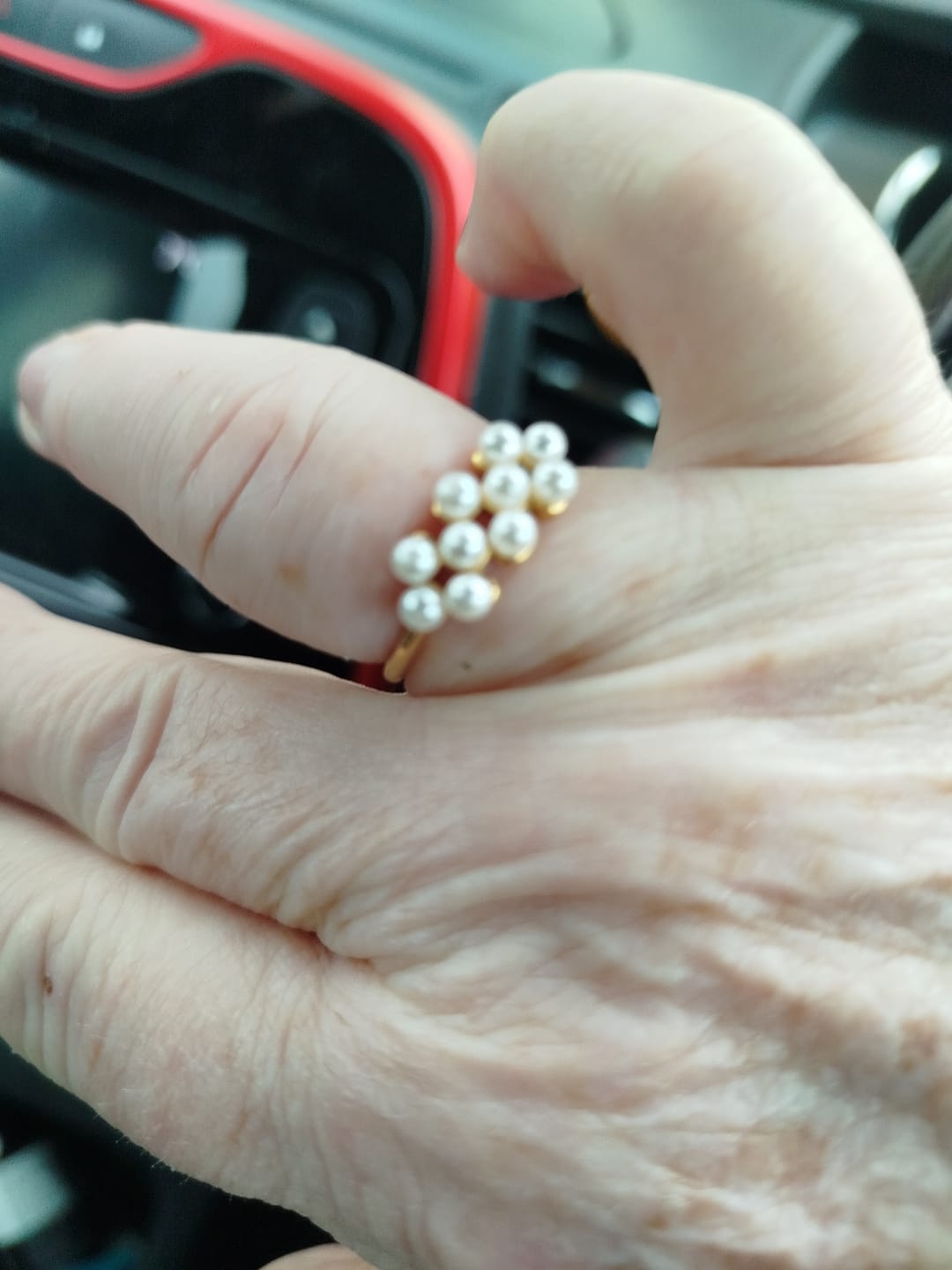 Customer photo review of PEARL RING.