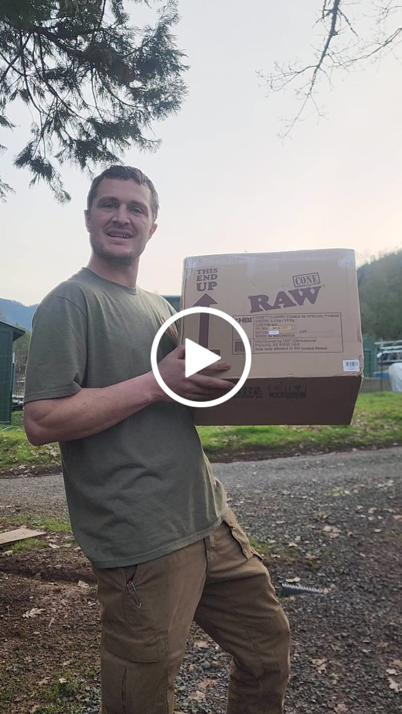 Customer video review of RAW 98 Special: Box of 1400 Bulk Cones
