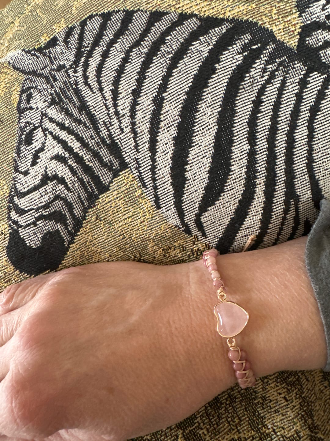 Customer photo review of BEDINGUNGSLOSE LIEBE Armband