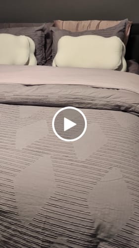 Customer video review of Mellow CloudAlign™ Pillow