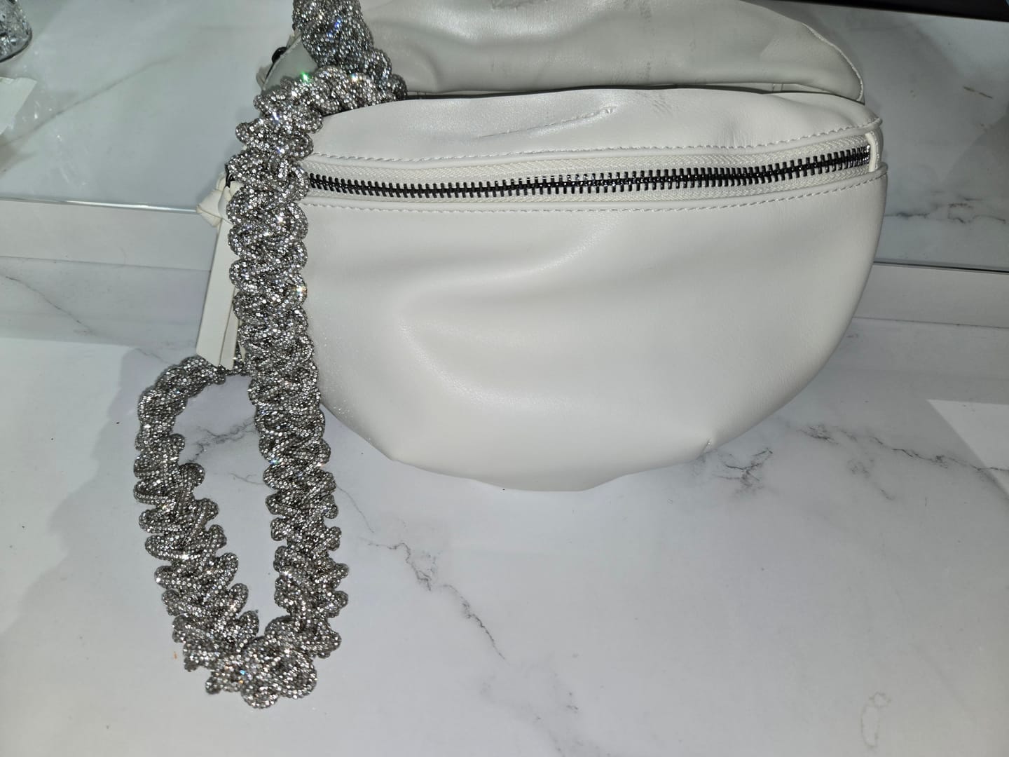 Customer photo review of Infinity Belt Bag - Off White