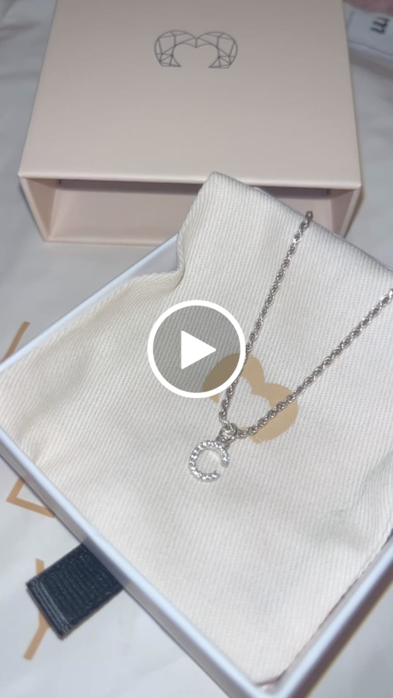 Customer video review of Cajita Joyas - Nude Beige