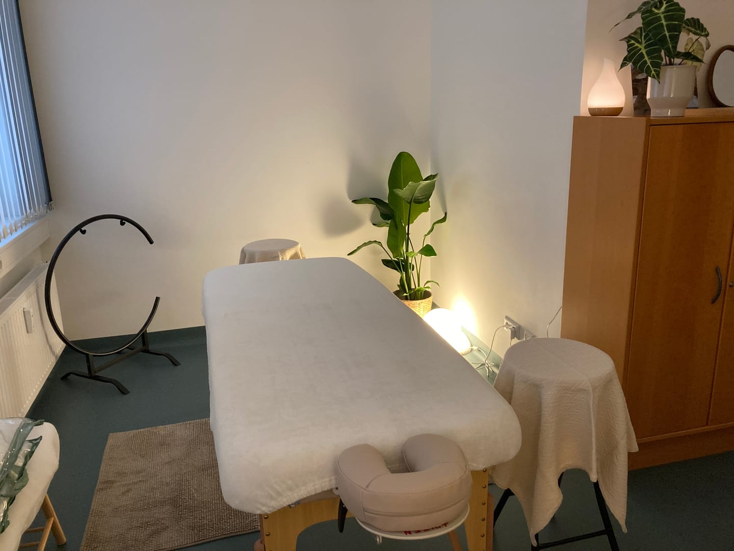 Customer photo review of Massageliege Zen Round Corner