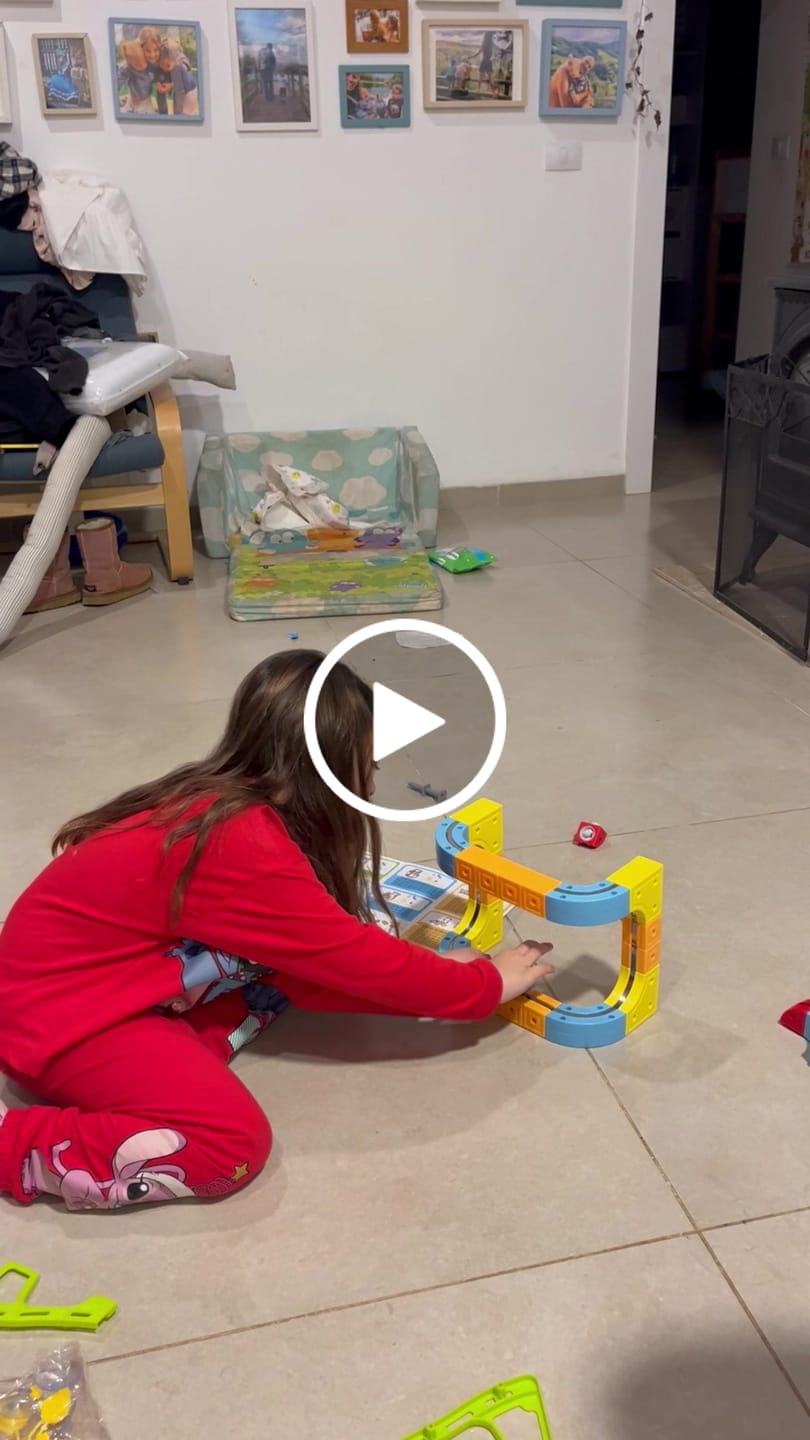 Customer video review of מודינו רייל - רכבת מגנטית חשמלית