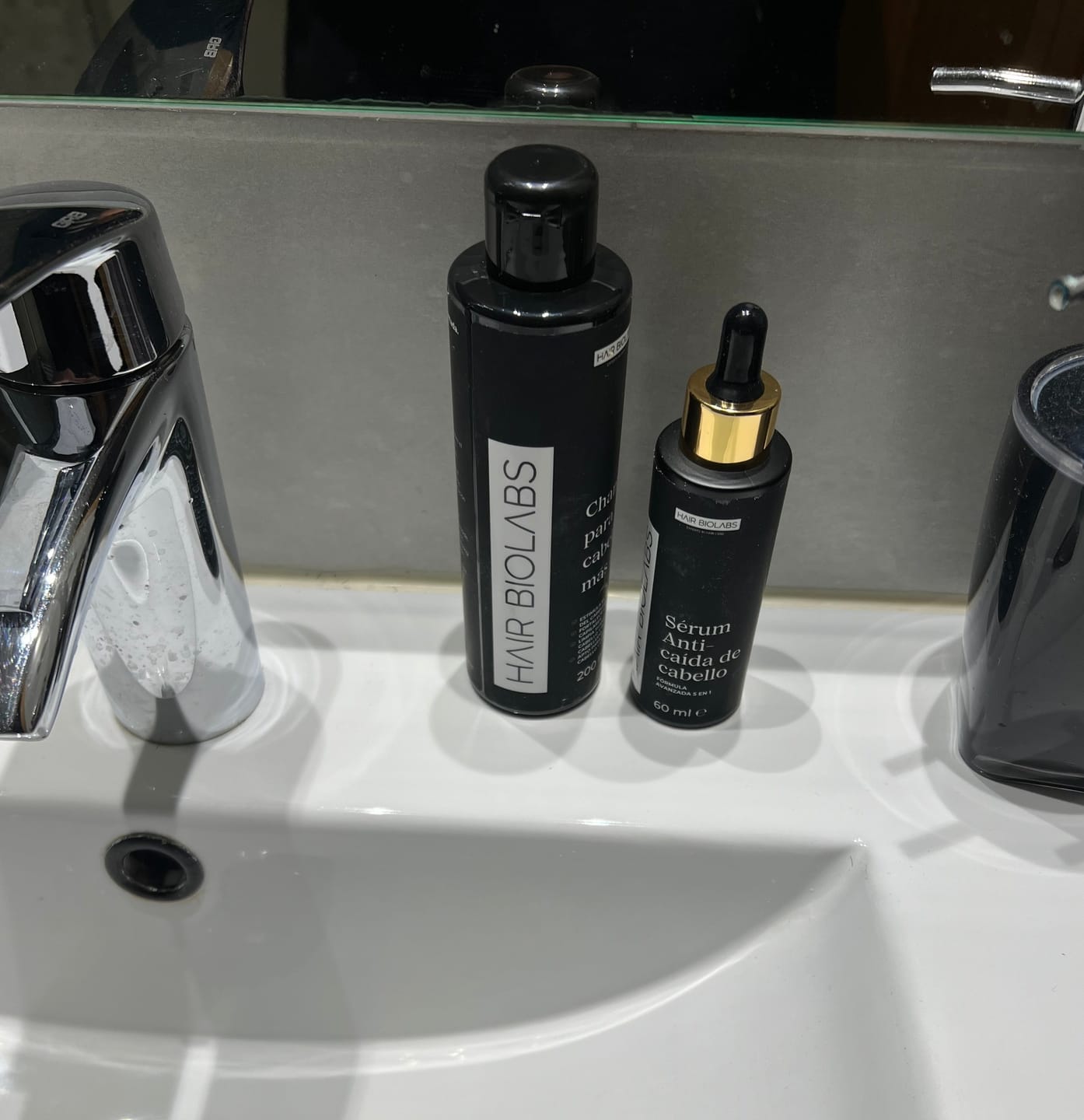 Customer photo review of Sérum Anticaída de Doble Acción | Hair Biolabs™