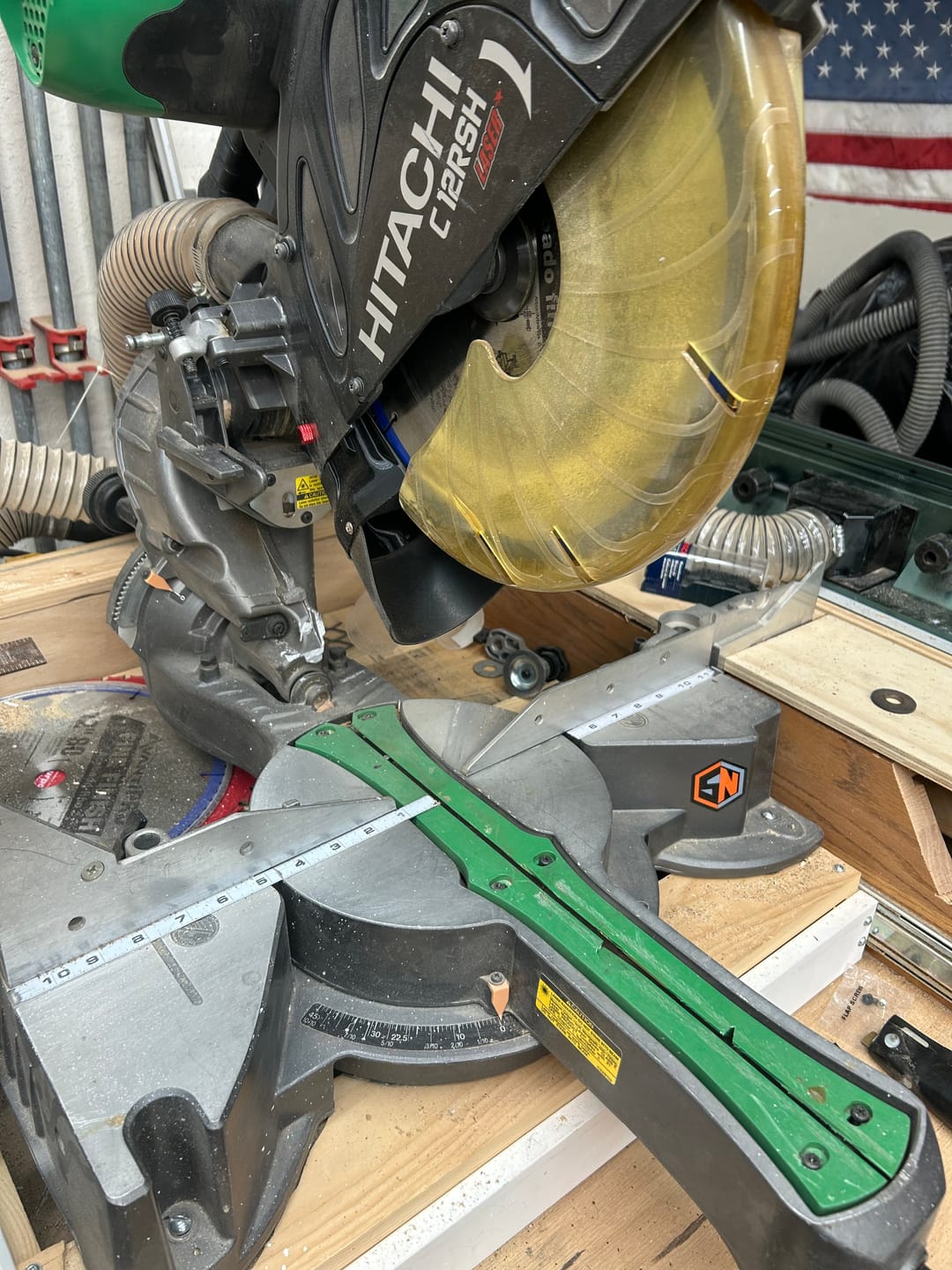Customer photo review of Metabo/Hitachi 12" Miter Saw Dust Collection Chute