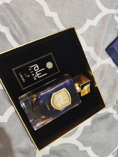 Reseña con foto de un cliente sobre Perfume Lattafa Liam Blue Shine 100 ml EDP