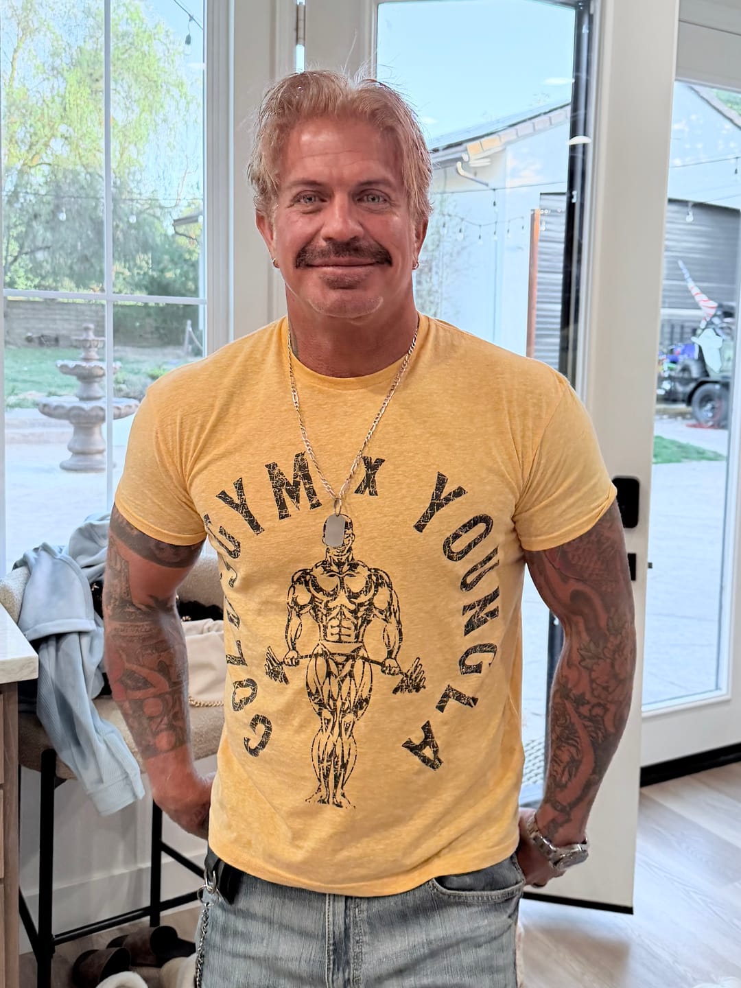 Customer photo review of 4206 - Gold's Gym Heather Tees
