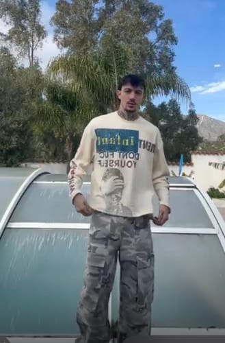 Customer photo review of Omirad “COPYCAT WAR” Heavy Waffle Long Sleeve