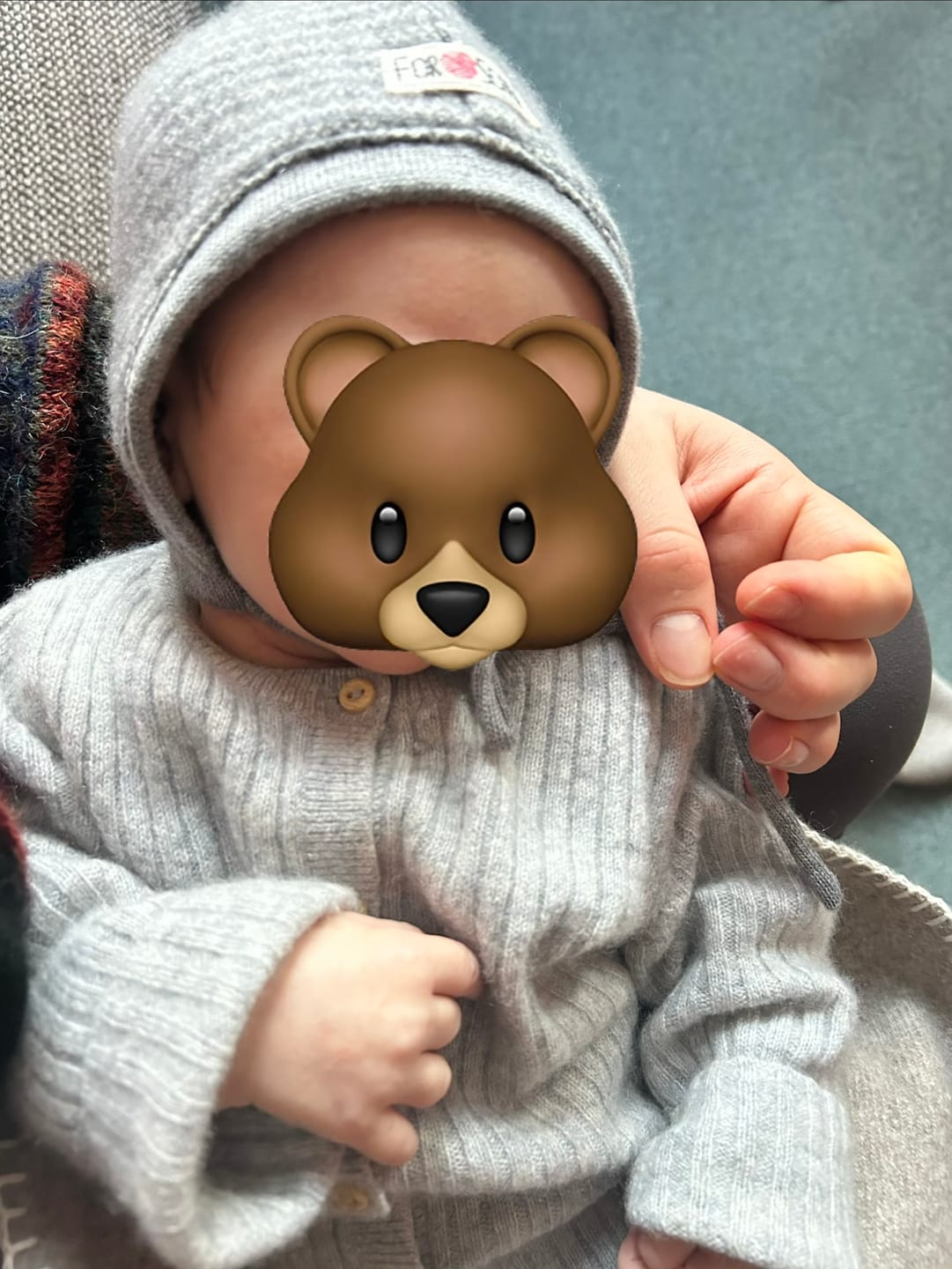 Customer photo review of Kaschmir Baby Bindemütze Butternuss