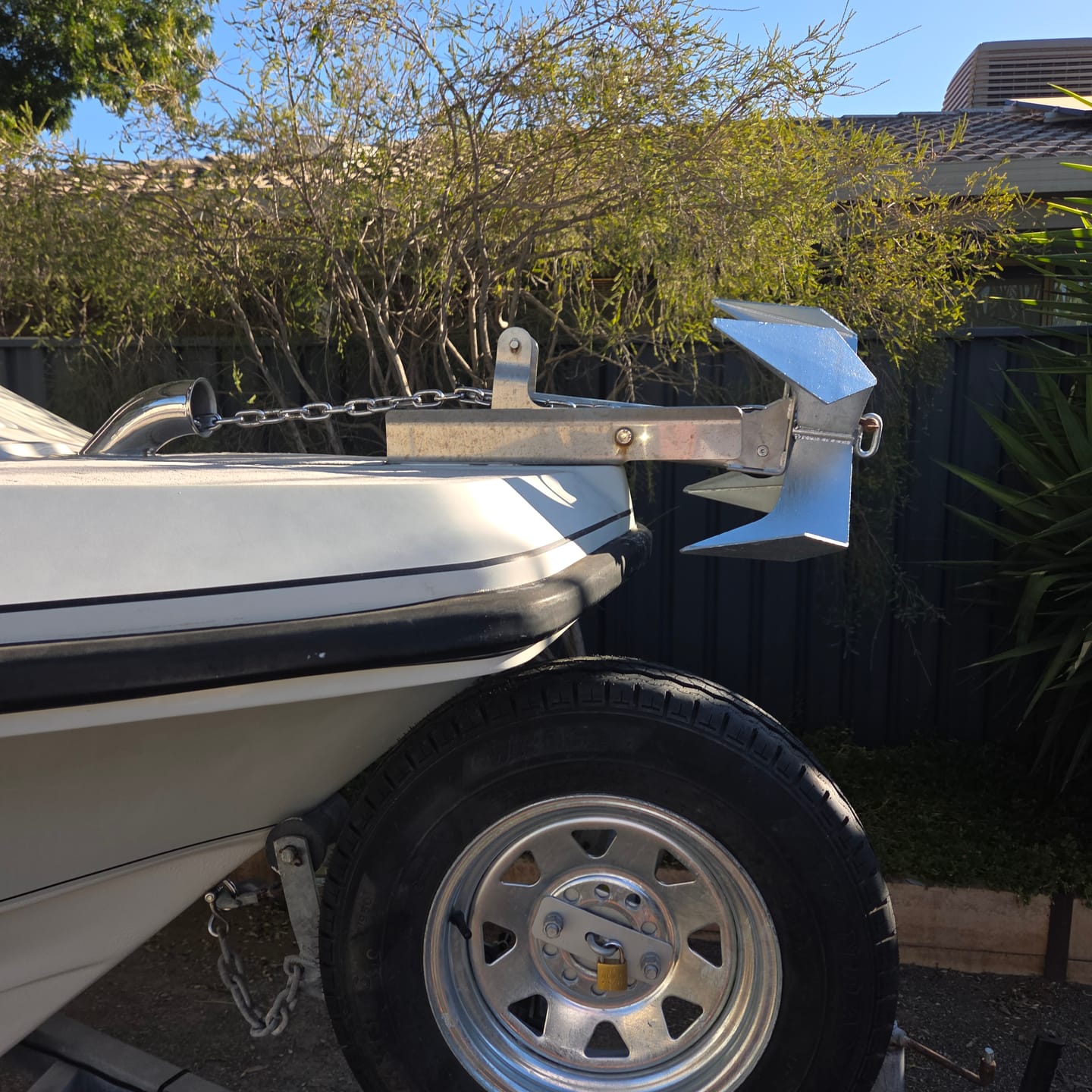 Customer photo review of "TIGER" REEF & SAND ANCHOR - "Claws of Steel"