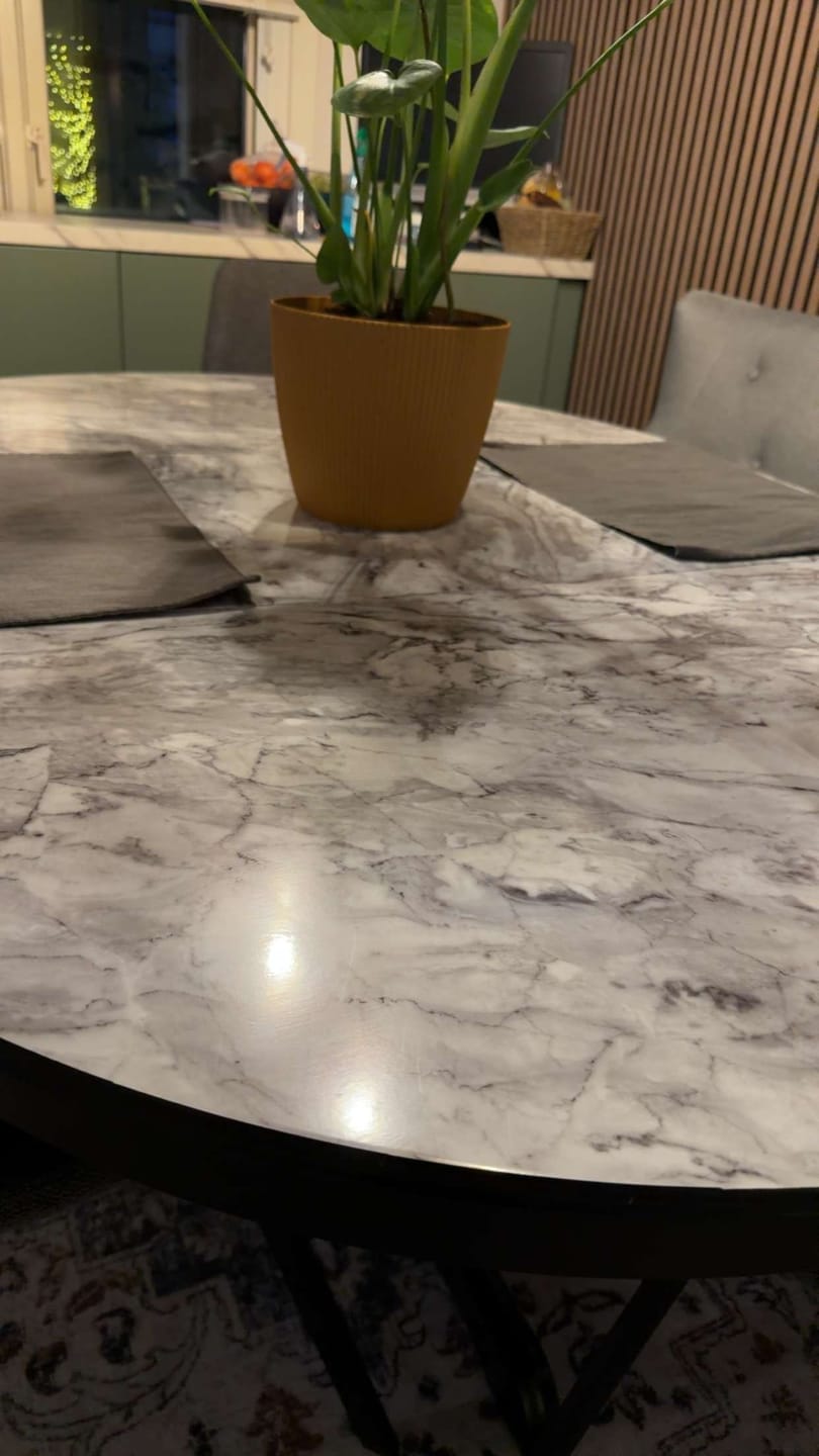 Customer photo review of Marmor romeo grå kontaktplast