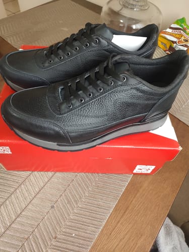 Customer photo review of Tenis Toronto - Negro