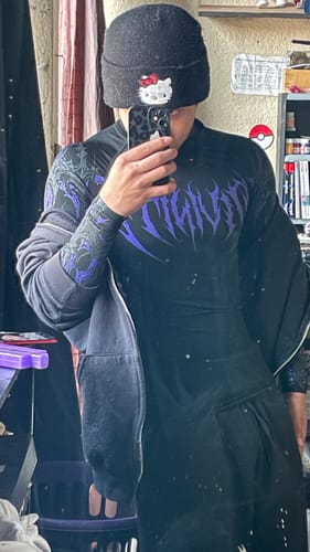 Customer photo review of Void Tech™ Infernal longsleeve Compression [DUSK]