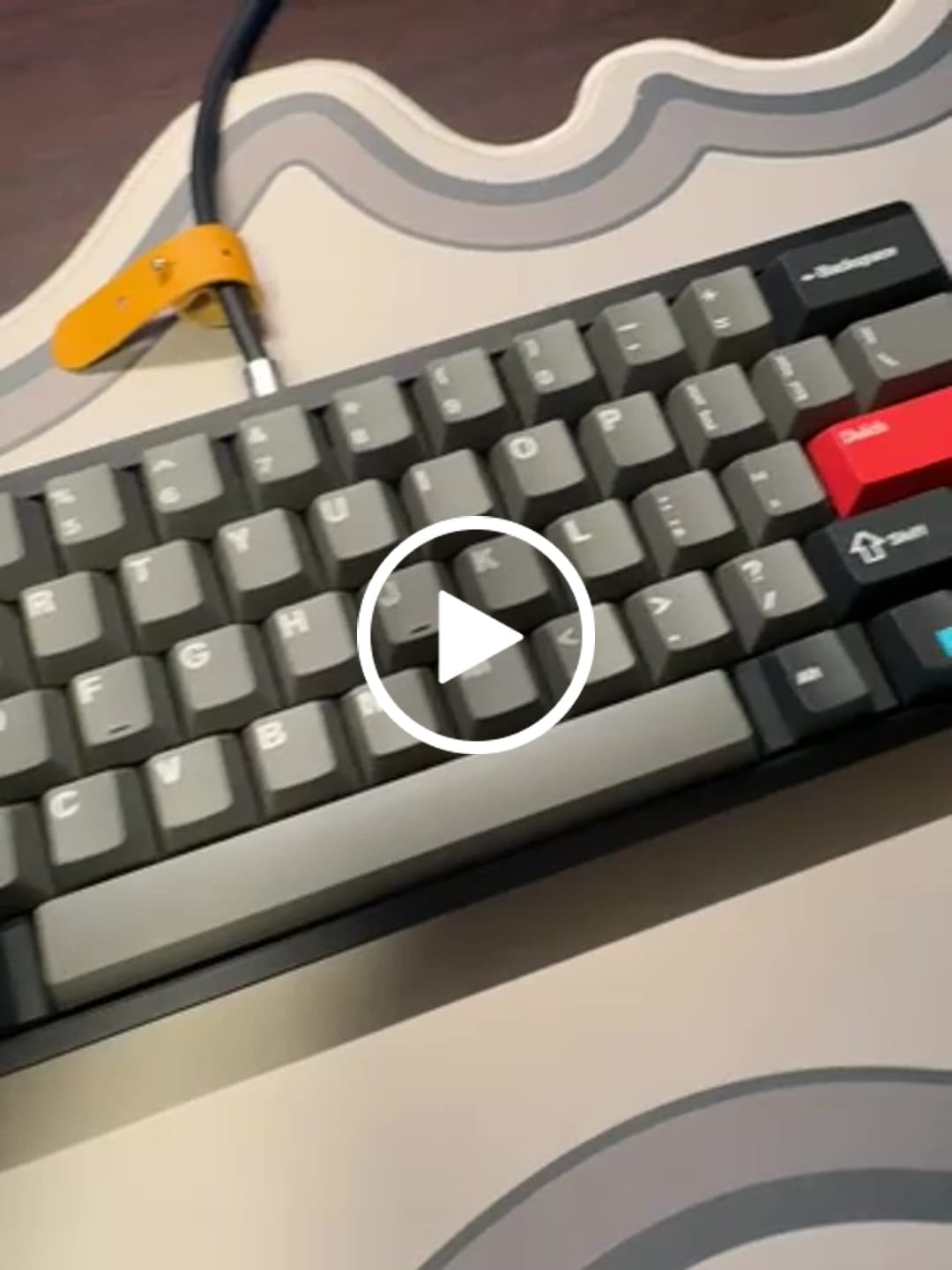 Customer video review of KEYKOBO DOLCH ABS TRIPLE-SHOT KEYCAP SET INSTOCK