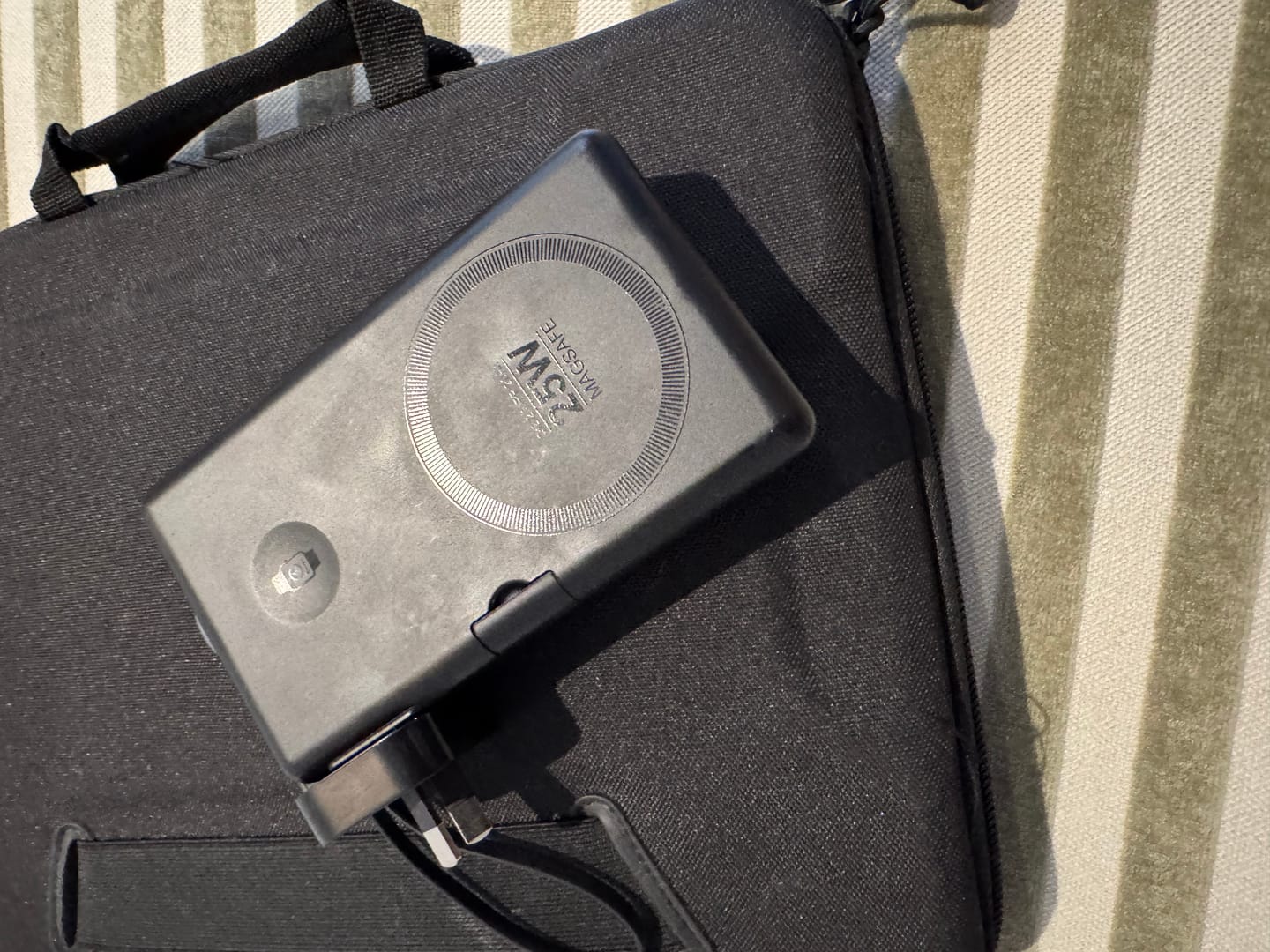 Customer photo review of PowerPack ampere'SI Next Generation 8 - Travel Power Bank 20,000mAh