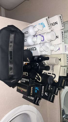 Customer photo review of Toiletry Bag