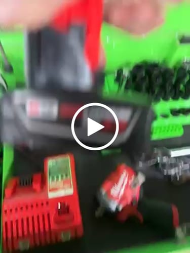 Customer video review of Milwaukee 48-11-2412 M12 REDLITHIUM™ XC 3.0 Battery Two Pack