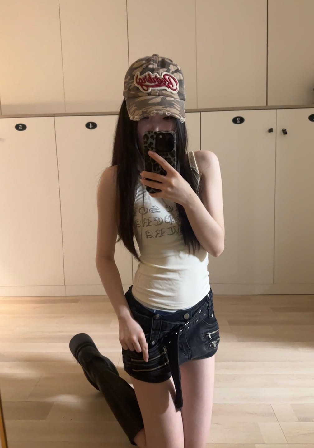 Customer photo review of Rase le sol Multi-Belt Deconstructed Utility Denim Shorts