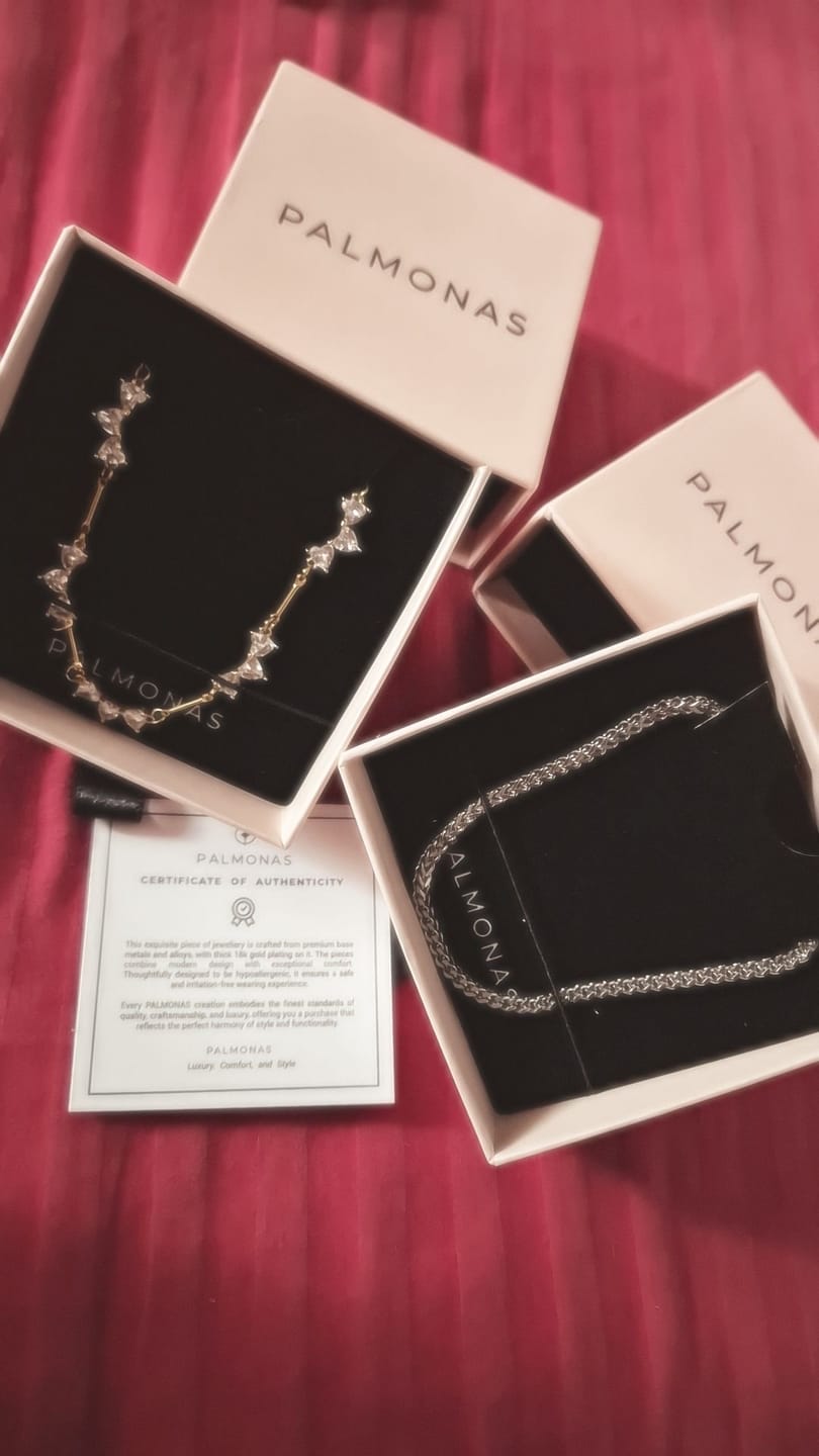 Customer photo review of Floral Vine Pearl Necklace
