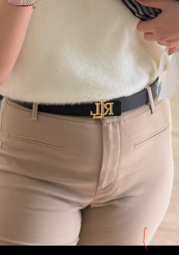 Customer photo review of Ralph Lauren Logo Reversible Pebbled Leather Belt Black/Lauren Tan Çift Taraflı Kadın Deri Kemer