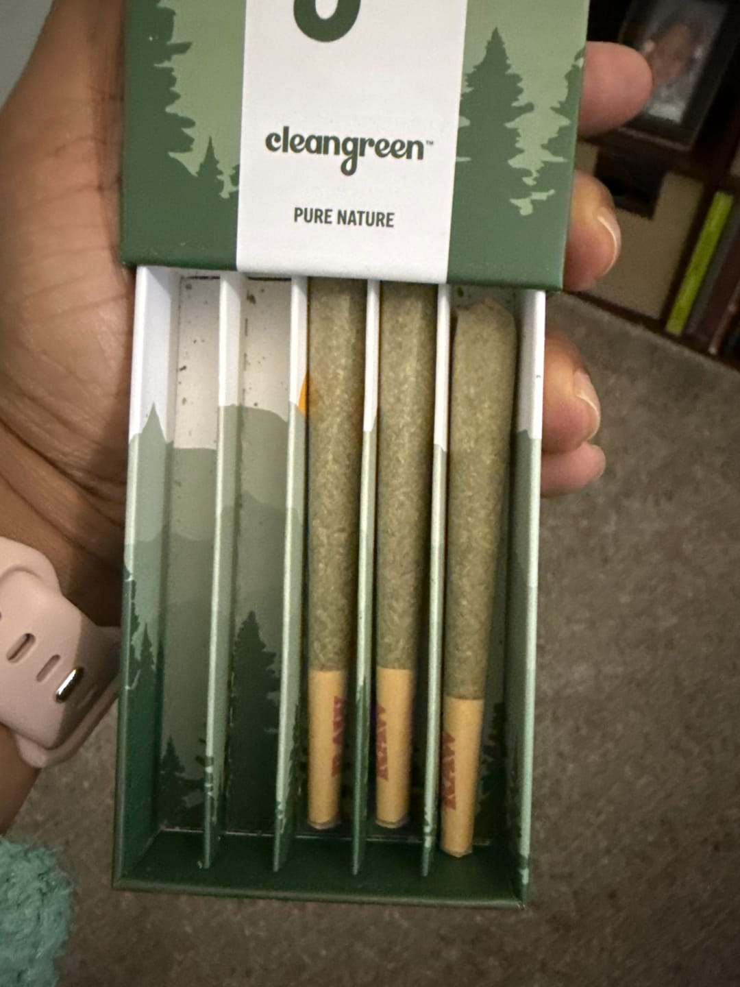 Customer photo review of Blue Dream Pre Roll 1 Gram - 6ct.