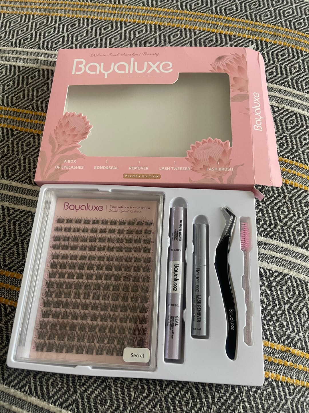 Customer photo review of Secret Lash Kit