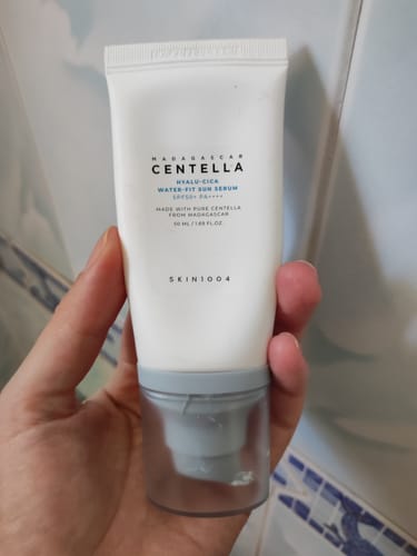 Customer photo review of Protector Solar Hyalu-Cica Spf50+ 50ml Skin1004