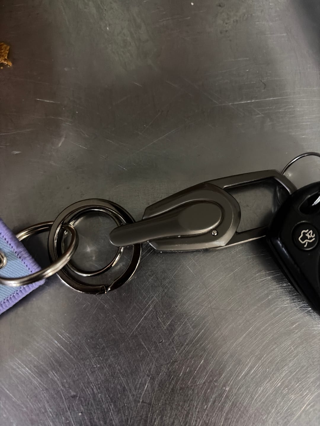 Customer photo review of 80Eighty® Zinc Alloy Keychain