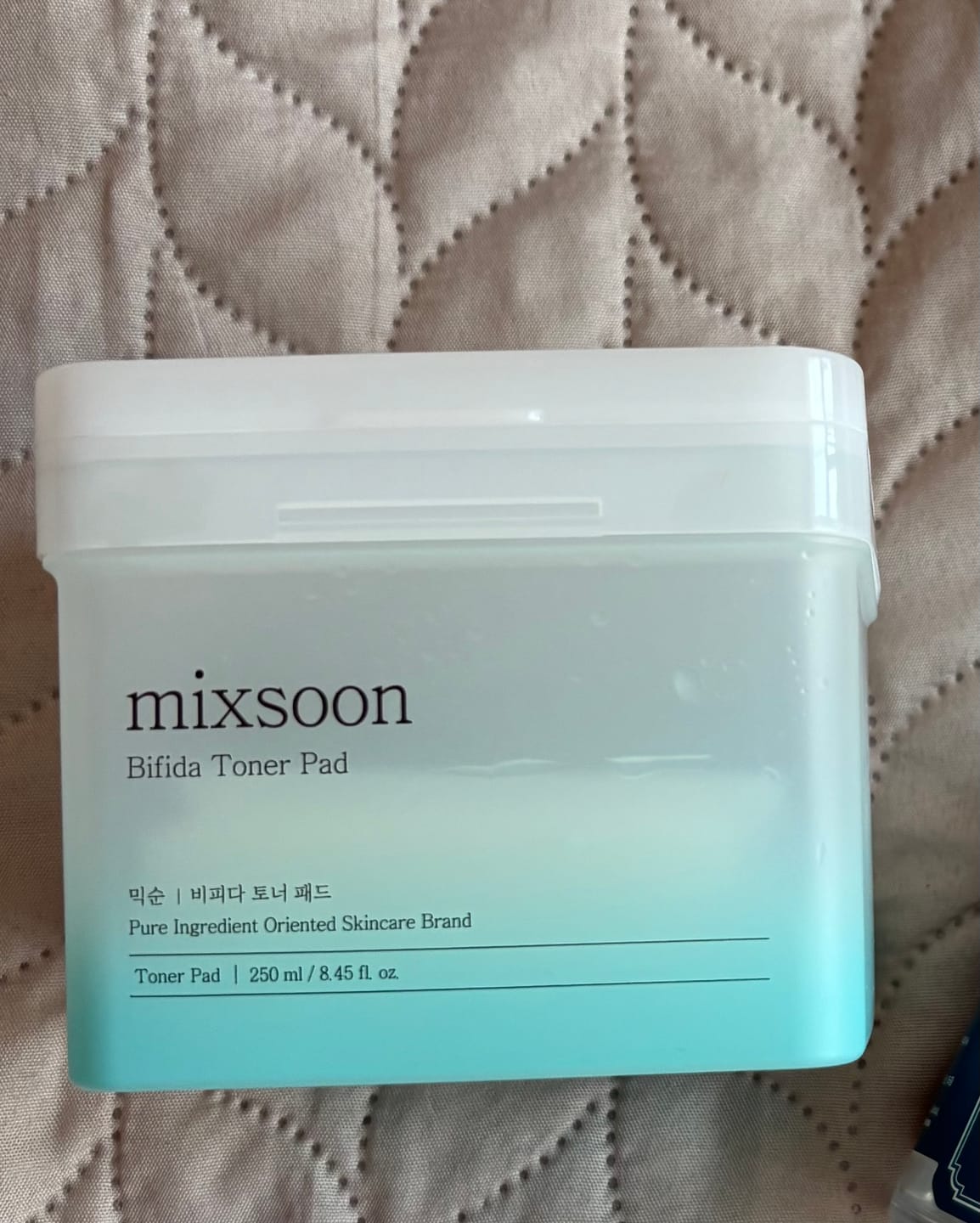 Customer photo review of Mitrinoši spilventiņi sejai ar bifidobaktērijām Mixsoon Bifida Toner Pad