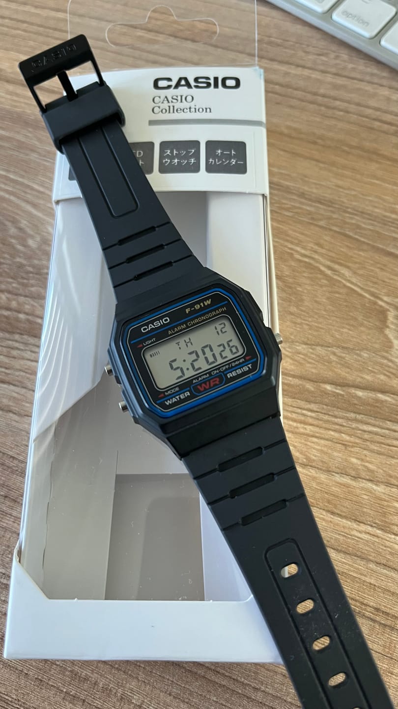 Customer photo review of Reloj Casio Vintage F-91W-1JH Packaging JDM