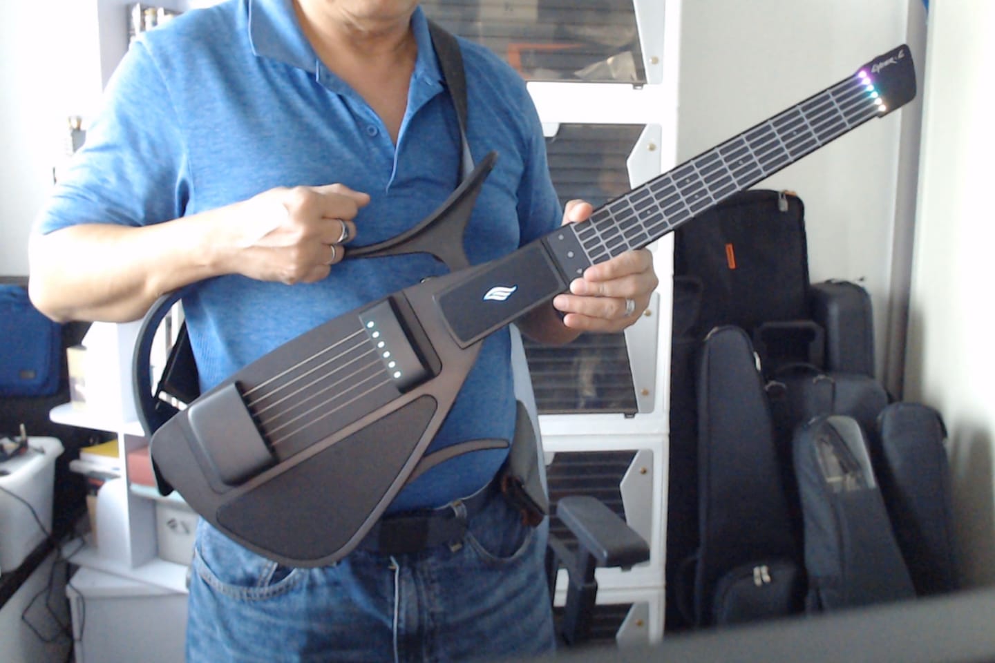 Customer photo review of Cyber-G Guitar String Model